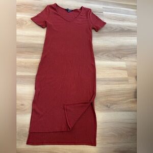 Elegant Red V-Neck Dress